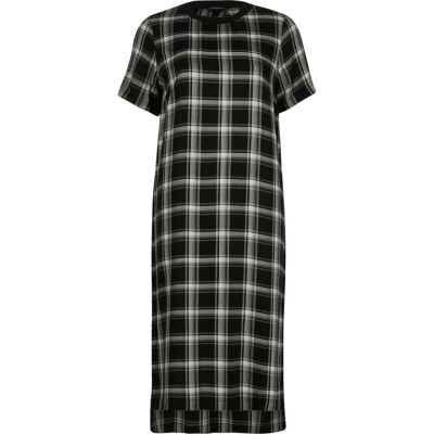 Black check short sleeve midi dress